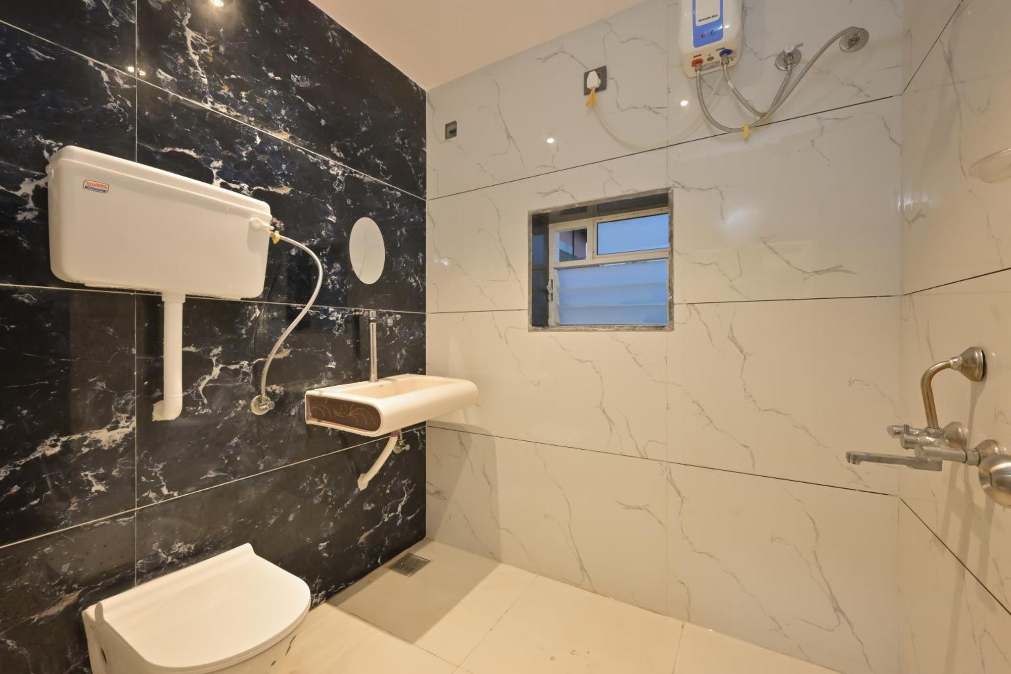 Empyrean Stay Ll 3Bhk Ll Marshall Villa Ll Large Pool Ll Ac Ll โลนาวาลา ภายนอก รูปภาพ